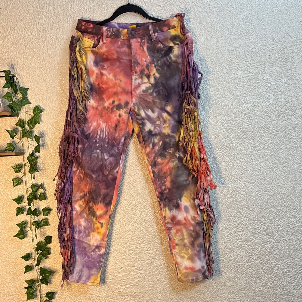 Daisy Multicolor Tie-Dye Apparel